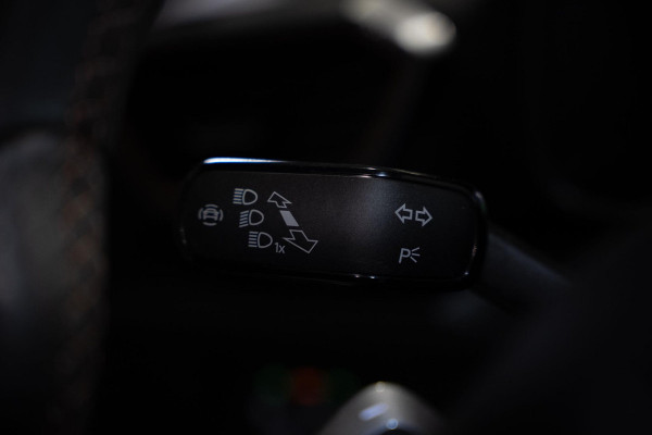 CUPRA Formentor 1.4 e-Hybrid VZ Performance | Panorama | 360 Camera | Trekhaak CUPRA Formentor 1.4 e-Hybrid VZ Performance | Panorama | 360 Camera | Trekhaak