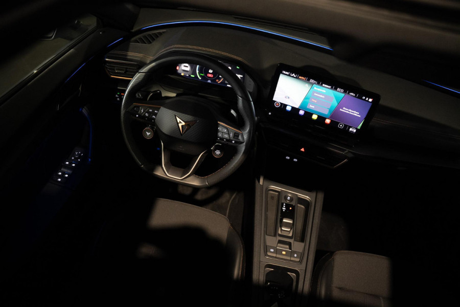 CUPRA Formentor 1.4 e-Hybrid VZ Performance | Panorama | 360 Camera | Trekhaak CUPRA Formentor 1.4 e-Hybrid VZ Performance | Panorama | 360 Camera | Trekhaak