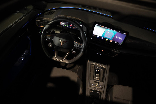 CUPRA Formentor 1.4 e-Hybrid VZ Performance | Panorama | 360 Camera | Trekhaak CUPRA Formentor 1.4 e-Hybrid VZ Performance | Panorama | 360 Camera | Trekhaak