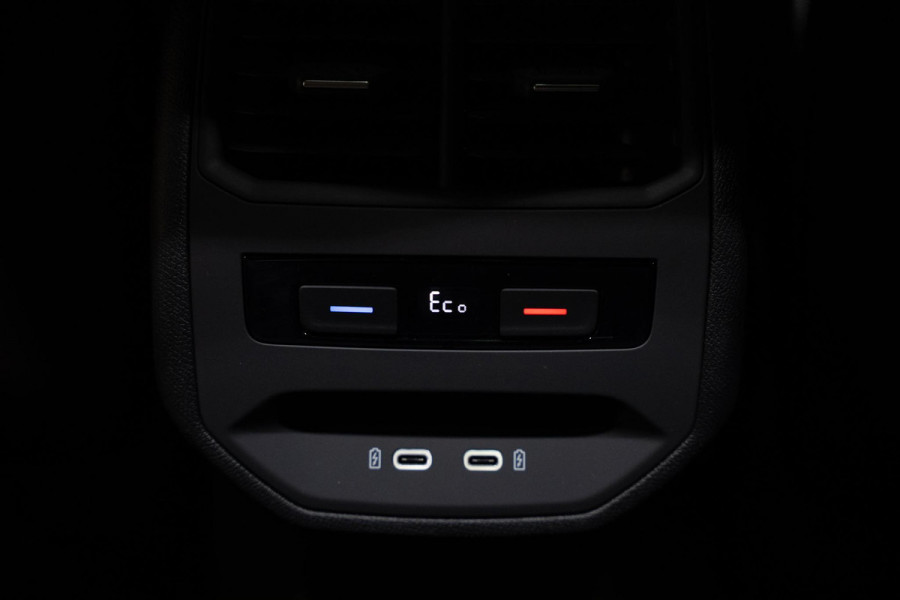 CUPRA Formentor 1.4 e-Hybrid VZ Performance | Panorama | 360 Camera | Trekhaak CUPRA Formentor 1.4 e-Hybrid VZ Performance | Panorama | 360 Camera | Trekhaak