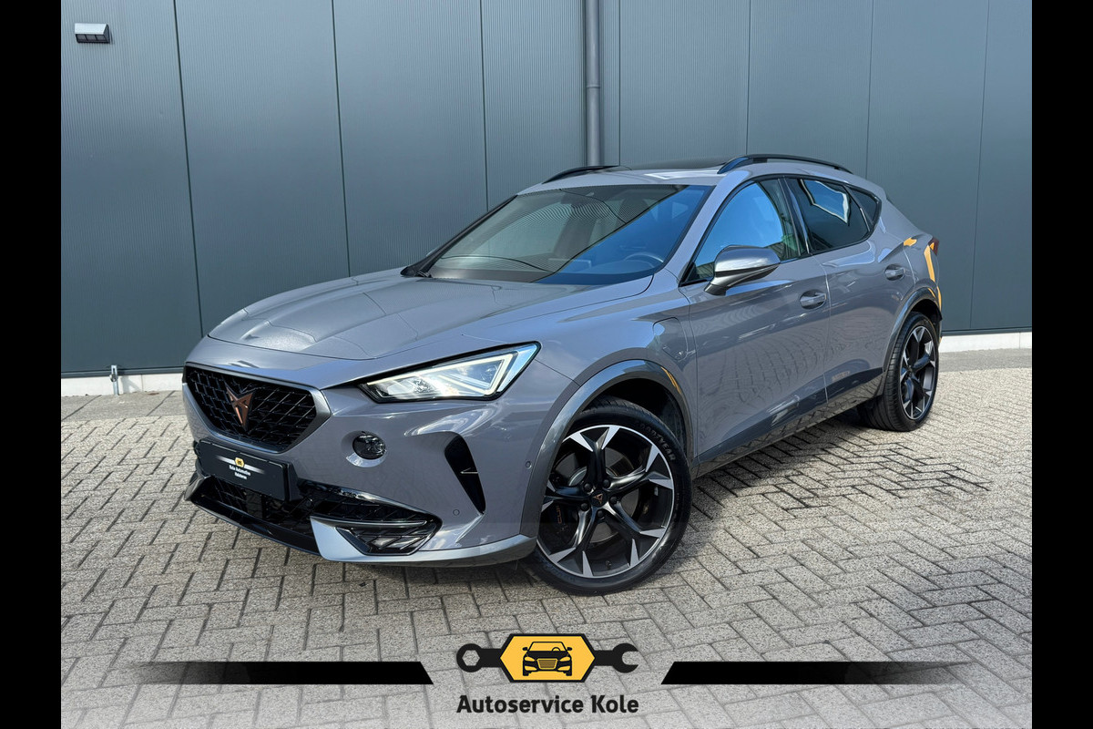 CUPRA Formentor 1.4 e-Hybrid 245pk VZ Performance * Panorama * Leder * Startknop * Camera * CUPRA Formentor 1.4 e-Hybrid 245pk VZ Performance * Panorama * Leder * Startknop * Camera *