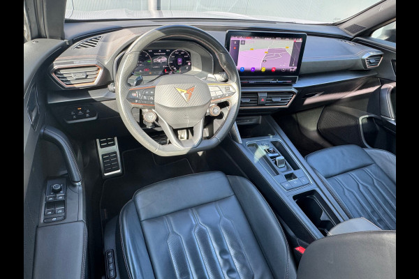 CUPRA Formentor 1.4 e-Hybrid 245pk VZ Performance * Panorama * Leder * Startknop * Camera * CUPRA Formentor 1.4 e-Hybrid 245pk VZ Performance * Panorama * Leder * Startknop * Camera *