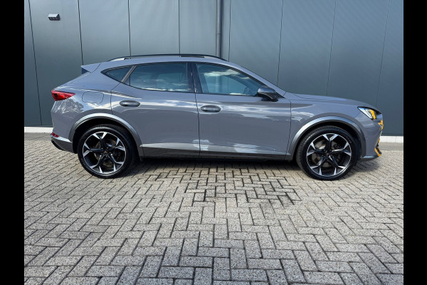 CUPRA Formentor 1.4 e-Hybrid 245pk VZ Performance * Panorama * Leder * Startknop * Camera * CUPRA Formentor 1.4 e-Hybrid 245pk VZ Performance * Panorama * Leder * Startknop * Camera *