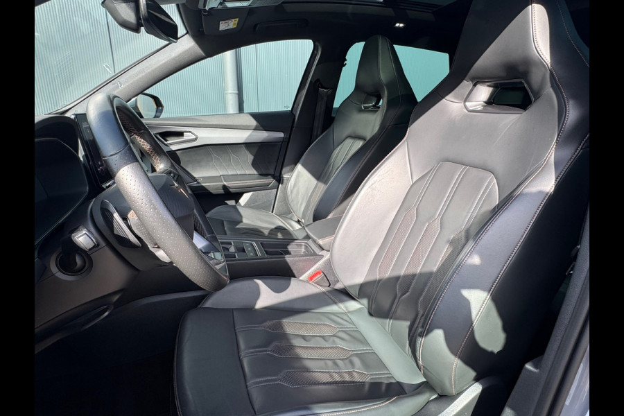 CUPRA Formentor 1.4 e-Hybrid 245pk VZ Performance * Panorama * Leder * Startknop * Camera * CUPRA Formentor 1.4 e-Hybrid 245pk VZ Performance * Panorama * Leder * Startknop * Camera *