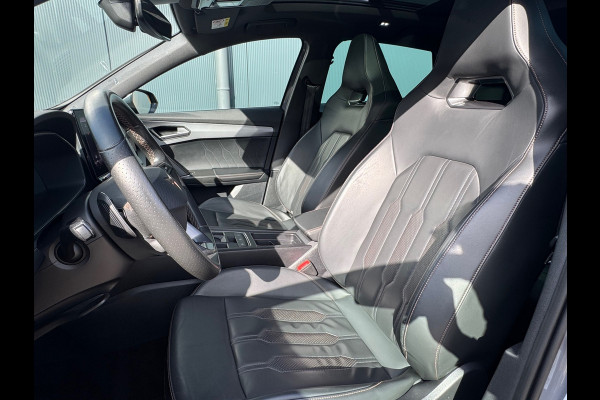 CUPRA Formentor 1.4 e-Hybrid 245pk VZ Performance * Panorama * Leder * Startknop * Camera * CUPRA Formentor 1.4 e-Hybrid 245pk VZ Performance * Panorama * Leder * Startknop * Camera *