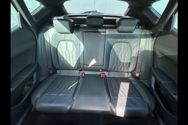 CUPRA Formentor 1.4 e-Hybrid 245pk VZ Performance * Panorama * Leder * Startknop * Camera * CUPRA Formentor 1.4 e-Hybrid 245pk VZ Performance * Panorama * Leder * Startknop * Camera *