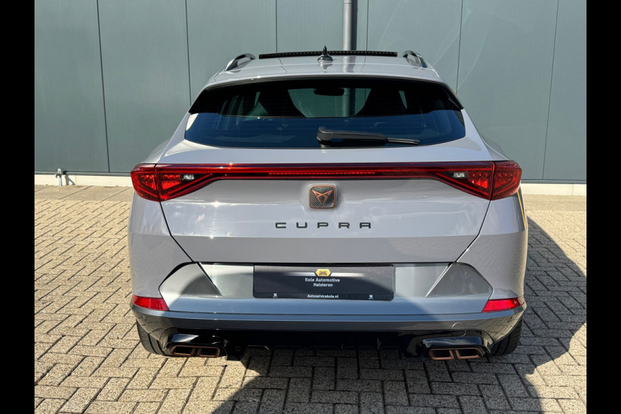 CUPRA Formentor 1.4 e-Hybrid 245pk VZ Performance * Panorama * Leder * Startknop * Camera * CUPRA Formentor 1.4 e-Hybrid 245pk VZ Performance * Panorama * Leder * Startknop * Camera *