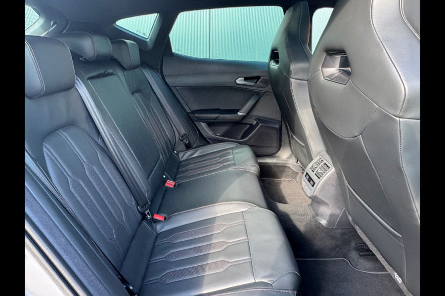 CUPRA Formentor 1.4 e-Hybrid 245pk VZ Performance * Panorama * Leder * Startknop * Camera * CUPRA Formentor 1.4 e-Hybrid 245pk VZ Performance * Panorama * Leder * Startknop * Camera *