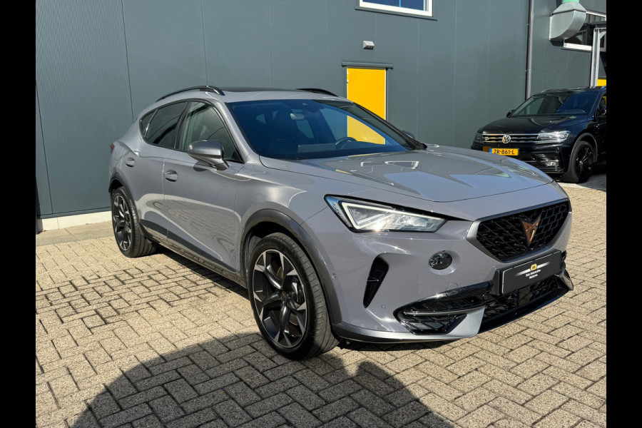 CUPRA Formentor 1.4 e-Hybrid 245pk VZ Performance * Panorama * Leder * Startknop * Camera * CUPRA Formentor 1.4 e-Hybrid 245pk VZ Performance * Panorama * Leder * Startknop * Camera *