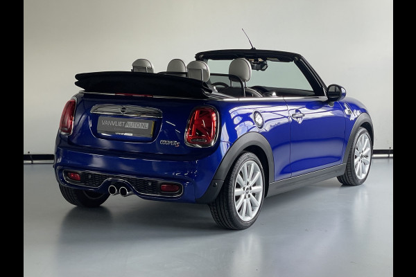 MINI Cabrio 2.0 Cooper S Chili 190 PK Automaat / Leder