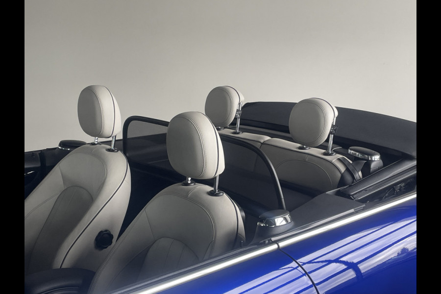 MINI Cabrio 2.0 Cooper S Chili 190 PK Automaat / Leder