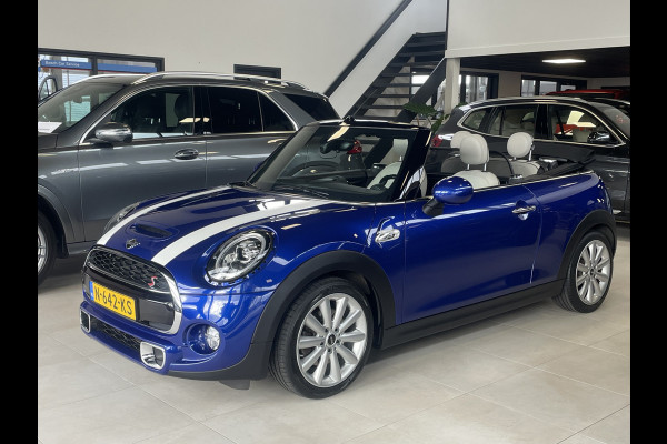 MINI Cabrio 2.0 Cooper S Chili 190 PK Automaat / Leder