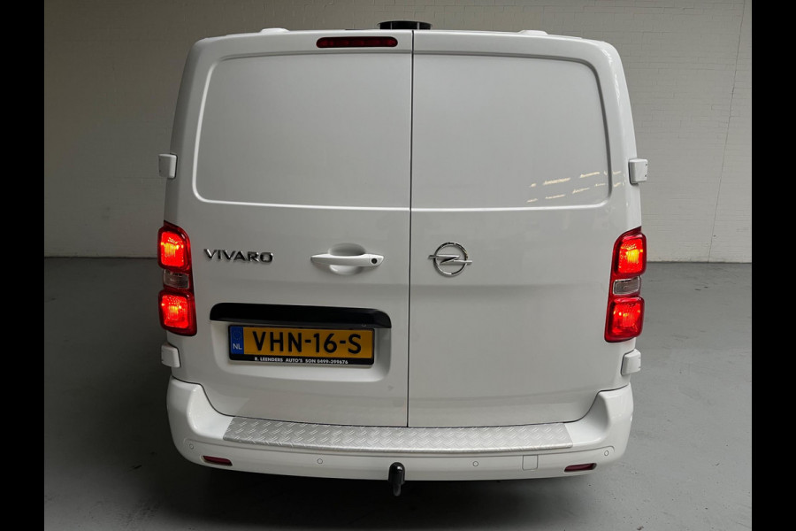 Opel Vivaro 1.5 CDTI 120pk euro6 L1H1 Innovation 3Persoons, Airco, Half-Leder, Navigatie, Trekhaak, Sidebars, RIJKLAARPRIJS! Opel Vivaro 1.5 CDTI 120pk euro6 L1H1 Innovation 3Persoons, Airco, Half-Leder, Navigatie, Trekhaak, Sidebars, RIJKLAARPRIJS!