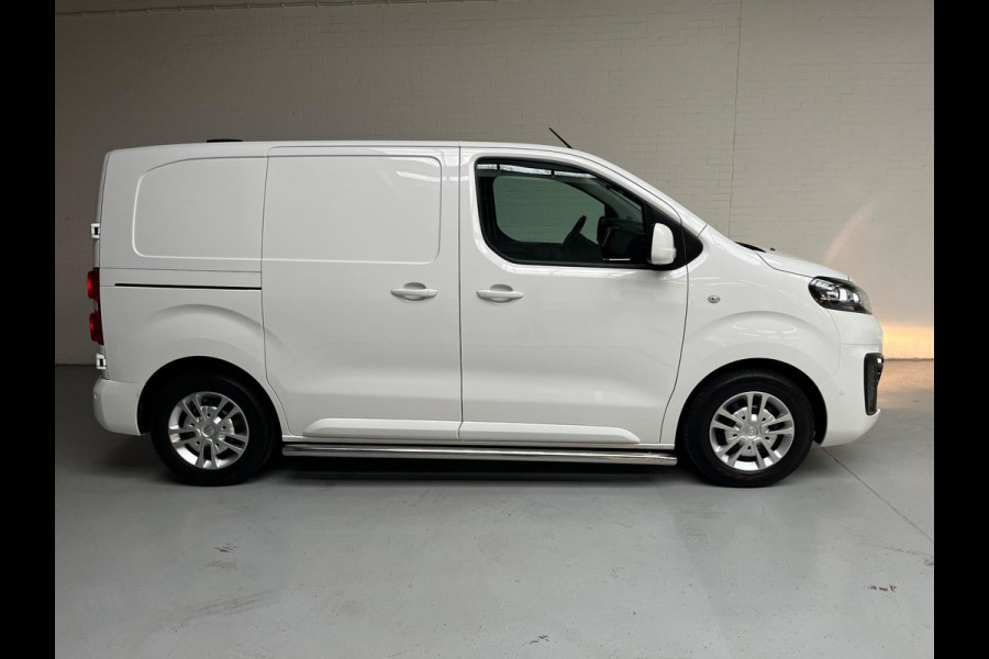 Opel Vivaro 1.5 CDTI 120pk euro6 L1H1 Innovation 3Persoons, Airco, Half-Leder, Navigatie, Trekhaak, Sidebars, RIJKLAARPRIJS! Opel Vivaro 1.5 CDTI 120pk euro6 L1H1 Innovation 3Persoons, Airco, Half-Leder, Navigatie, Trekhaak, Sidebars, RIJKLAARPRIJS!