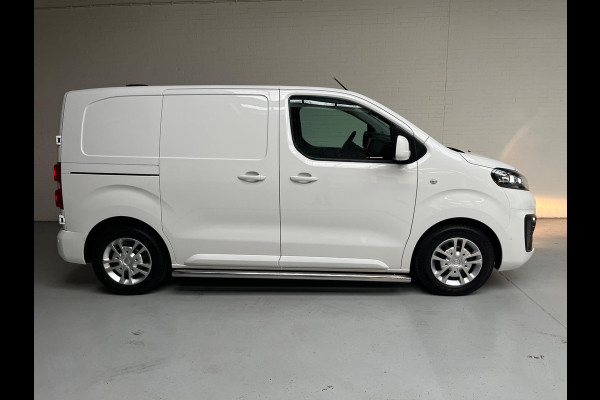 Opel Vivaro 1.5 CDTI 120pk euro6 L1H1 Innovation 3Persoons, Airco, Half-Leder, Navigatie, Trekhaak, Sidebars, RIJKLAARPRIJS! Opel Vivaro 1.5 CDTI 120pk euro6 L1H1 Innovation 3Persoons, Airco, Half-Leder, Navigatie, Trekhaak, Sidebars, RIJKLAARPRIJS!