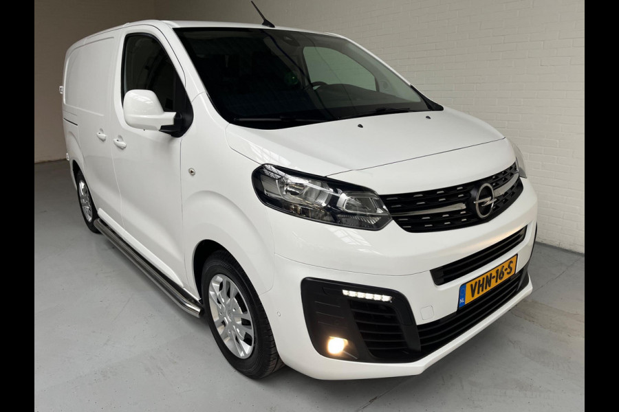 Opel Vivaro 1.5 CDTI 120pk euro6 L1H1 Innovation 3Persoons, Airco, Half-Leder, Navigatie, Trekhaak, Sidebars, RIJKLAARPRIJS! Opel Vivaro 1.5 CDTI 120pk euro6 L1H1 Innovation 3Persoons, Airco, Half-Leder, Navigatie, Trekhaak, Sidebars, RIJKLAARPRIJS!