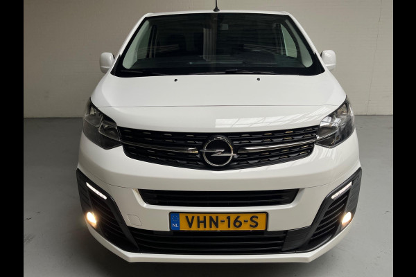 Opel Vivaro 1.5 CDTI 120pk euro6 L1H1 Innovation 3Persoons, Airco, Half-Leder, Navigatie, Trekhaak, Sidebars, RIJKLAARPRIJS! Opel Vivaro 1.5 CDTI 120pk euro6 L1H1 Innovation 3Persoons, Airco, Half-Leder, Navigatie, Trekhaak, Sidebars, RIJKLAARPRIJS!