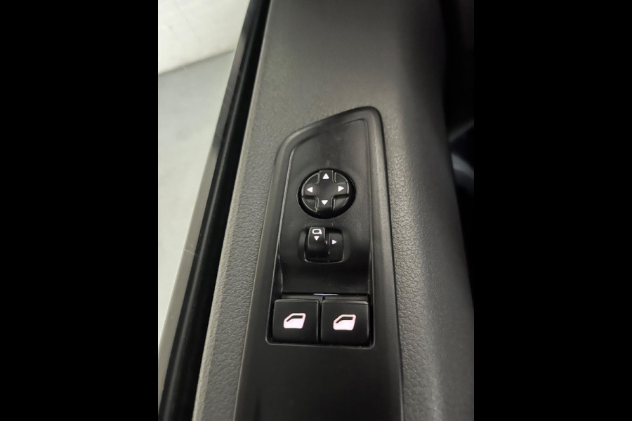 Opel Vivaro 1.5 CDTI 120pk euro6 L1H1 Innovation 3Persoons, Airco, Half-Leder, Navigatie, Trekhaak, Sidebars, RIJKLAARPRIJS! Opel Vivaro 1.5 CDTI 120pk euro6 L1H1 Innovation 3Persoons, Airco, Half-Leder, Navigatie, Trekhaak, Sidebars, RIJKLAARPRIJS!