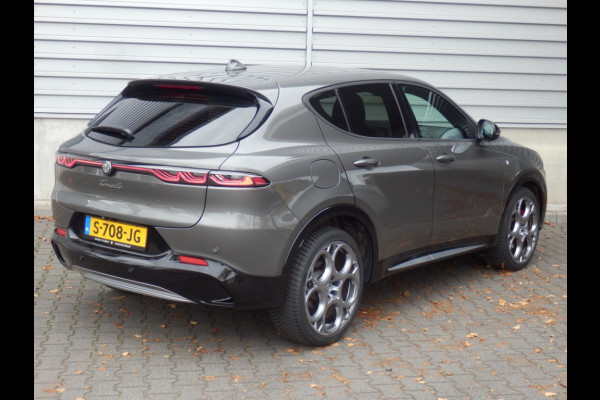 Alfa Romeo Tonale 1.5T Hybrid 160PK | TI- Uitvoering | Leder- Pakket |