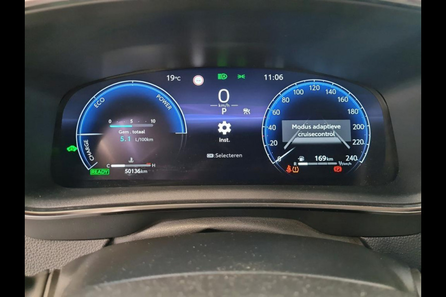 Toyota Corolla Touring Sports 1.8 Hybrid Active Auto. Navigatie Apple Carplay/Android Auto Camera Adaptive Cruise Control Virtual Cockpit Climate Control Lichtmetalen velgen Toyota Corolla Touring Sports 1.8 Hybrid Active Auto. Navigatie Apple Carplay/Android Auto Camera Adaptive Cruise Control Virtual Cockpit Climate Control Lichtmetalen velgen