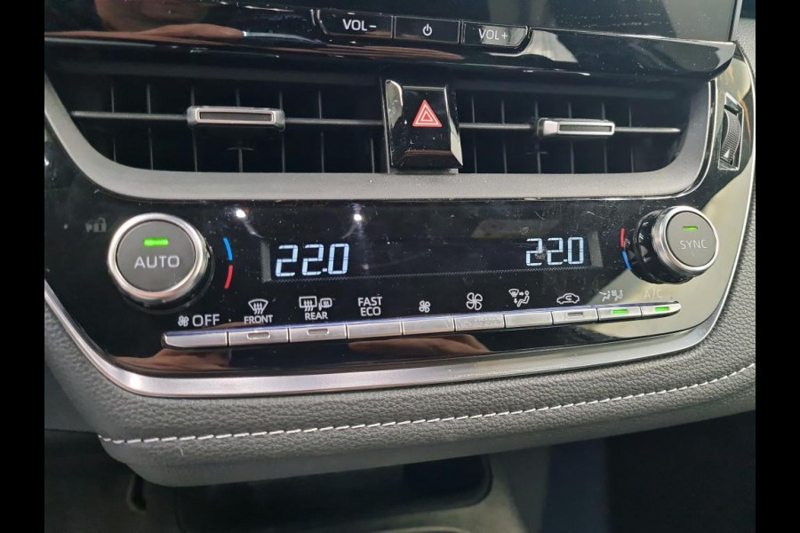 Toyota Corolla Touring Sports 1.8 Hybrid Active Auto. Navigatie Apple Carplay/Android Auto Camera Adaptive Cruise Control Virtual Cockpit Climate Control Lichtmetalen velgen Toyota Corolla Touring Sports 1.8 Hybrid Active Auto. Navigatie Apple Carplay/Android Auto Camera Adaptive Cruise Control Virtual Cockpit Climate Control Lichtmetalen velgen
