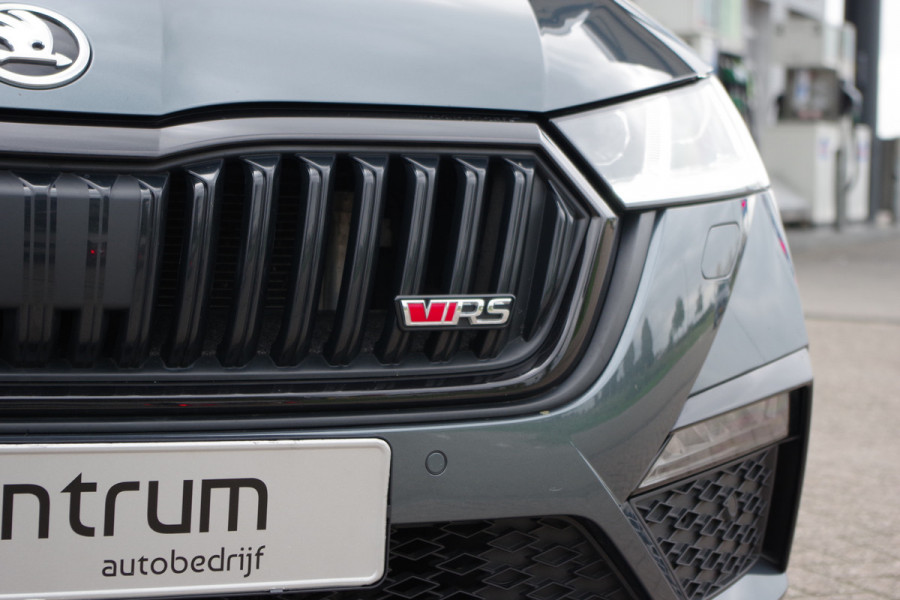 Škoda Octavia Combi 1.4 TSI RS 245 PK iV PHEV BNS, LED, Keyless, Adap. Cruise Control, Carplay, Head-Up, Camera