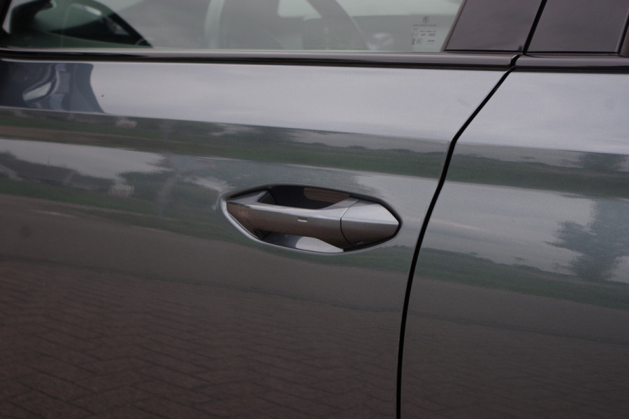 Škoda Octavia Combi 1.4 TSI RS 245 PK iV PHEV BNS, LED, Keyless, Adap. Cruise Control, Carplay, Head-Up, Camera