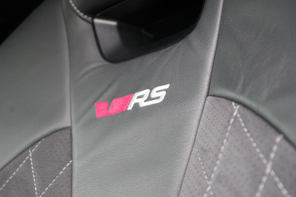 Škoda Octavia Combi 1.4 TSI RS 245 PK iV PHEV BNS, LED, Keyless, Adap. Cruise Control, Carplay, Head-Up, Camera