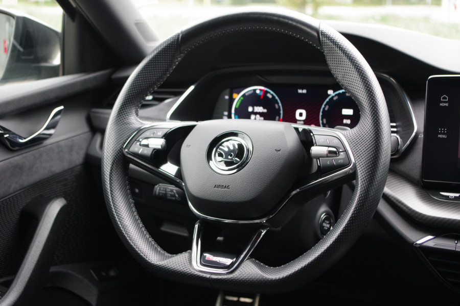 Škoda Octavia Combi 1.4 TSI RS 245 PK iV PHEV BNS, LED, Keyless, Adap. Cruise Control, Carplay, Head-Up, Camera