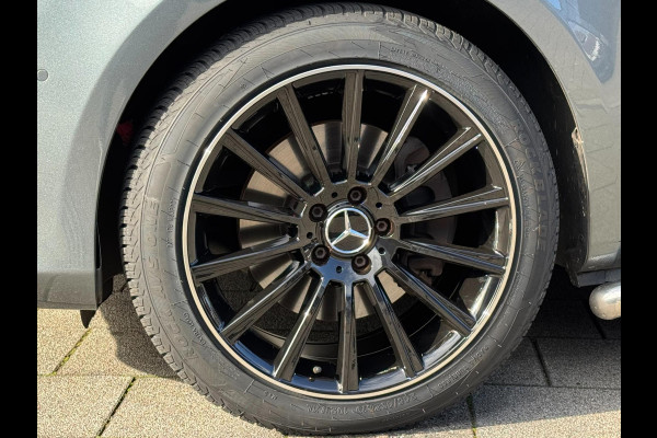 Mercedes-Benz Vito 119 CDI Extra Lang DC - Automaat I Navigatie I Leer I Airco I 19 inch Sport velgen I Comfort pakket I Trekhaak