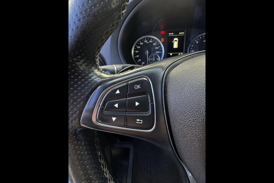 Mercedes-Benz Vito 119 CDI Extra Lang DC - Automaat I Navigatie I Leer I Airco I 19 inch Sport velgen I Comfort pakket I Trekhaak