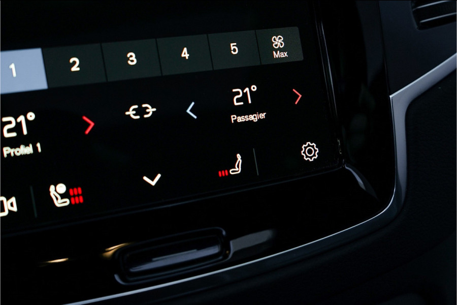 Volvo XC90 2.0 T8 Recharge AWD Ultra Dark 7P Luchtv HUD B&W 360° Elek Trekhaak