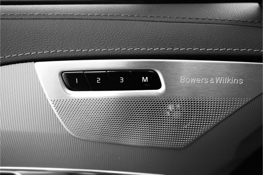 Volvo XC90 2.0 T8 Recharge AWD Ultra Dark 7P Luchtv HUD B&W 360° Elek Trekhaak