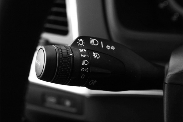 Volvo XC90 2.0 T8 Recharge AWD Ultra Dark 7P Luchtv HUD B&W 360° Elek Trekhaak
