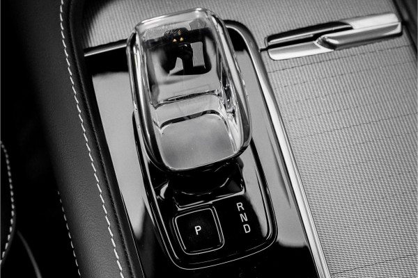 Volvo XC90 2.0 T8 Recharge AWD Ultra Dark 7P Luchtv HUD B&W 360° Elek Trekhaak