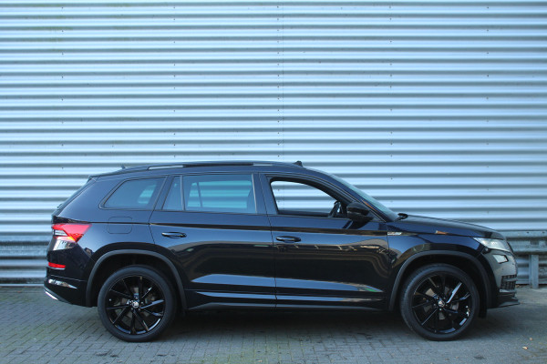 Škoda Kodiaq 1.5 TSI 150pk Sportline Business 7p. DSG7 NL-Auto NAP Panoramadak Clima Cruise Navi Camera Canton LMV Stoelverwarming Trekhaak 1800kg
