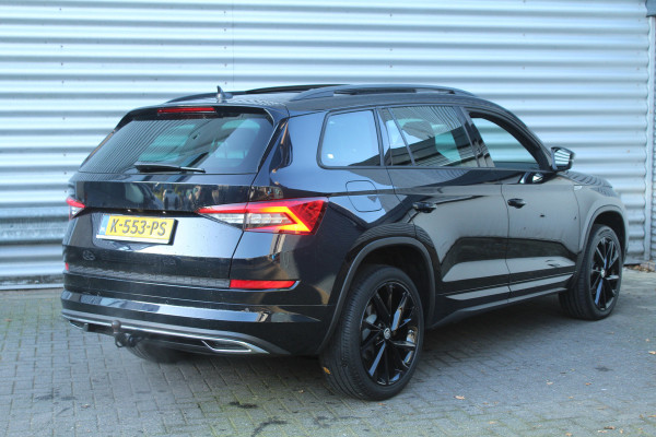 Škoda Kodiaq 1.5 TSI 150pk Sportline Business 7p. DSG7 NL-Auto NAP Panoramadak Clima Cruise Navi Camera Canton LMV Stoelverwarming Trekhaak 1800kg