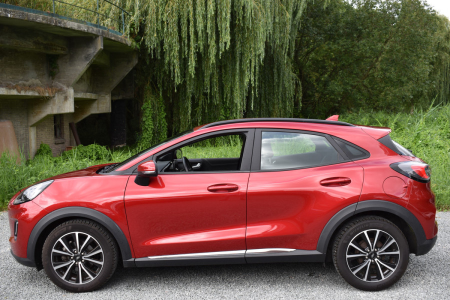 Ford Puma 125PK ECOBOOST HYBRID TITANIUM CARPLAY/LMV/MASSAGE Ford Puma 125PK ECOBOOST HYBRID TITANIUM CARPLAY/LMV/MASSAGE