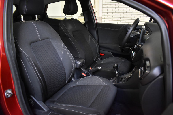 Ford Puma 125PK ECOBOOST HYBRID TITANIUM CARPLAY/LMV/MASSAGE Ford Puma 125PK ECOBOOST HYBRID TITANIUM CARPLAY/LMV/MASSAGE