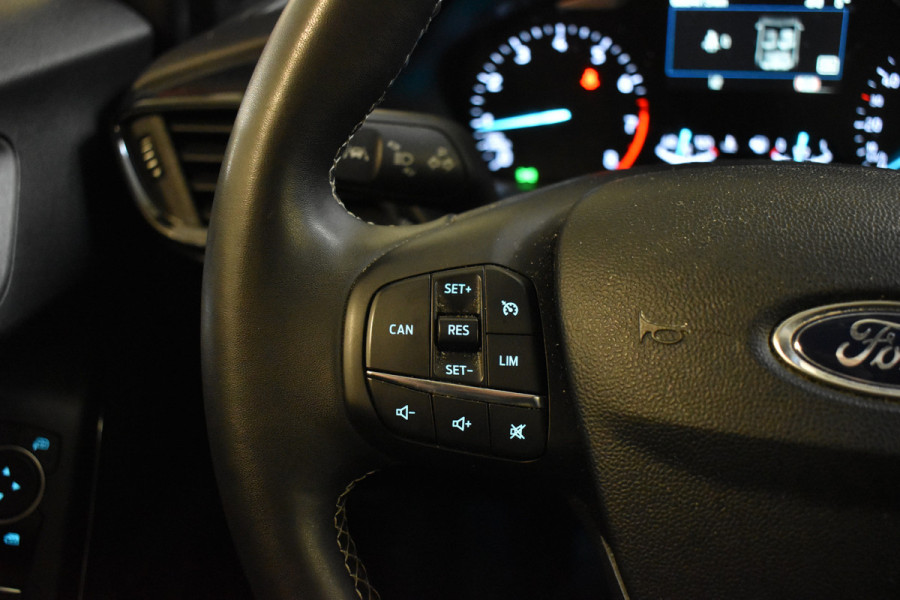 Ford Puma 125PK ECOBOOST HYBRID TITANIUM CARPLAY/LMV/MASSAGE Ford Puma 125PK ECOBOOST HYBRID TITANIUM CARPLAY/LMV/MASSAGE