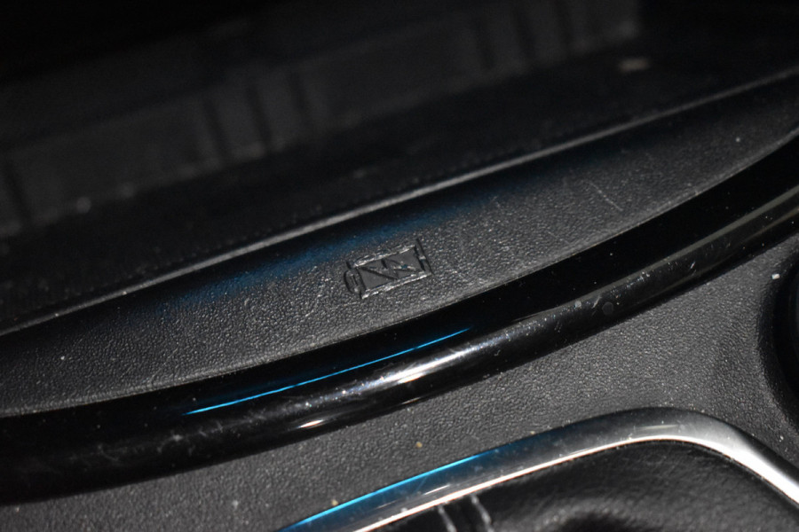 Ford Puma 125PK ECOBOOST HYBRID TITANIUM CARPLAY/LMV/MASSAGE Ford Puma 125PK ECOBOOST HYBRID TITANIUM CARPLAY/LMV/MASSAGE