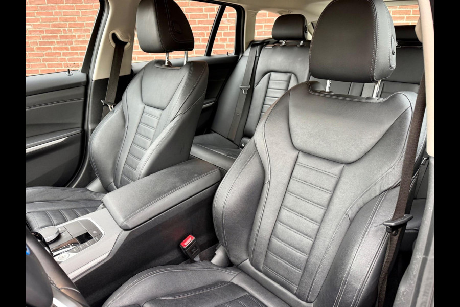 BMW 3 Serie Touring 320e Laser, Carplay, DAB, Sportstoel [BTW, NL, NAP, Dealer-onderhouden]