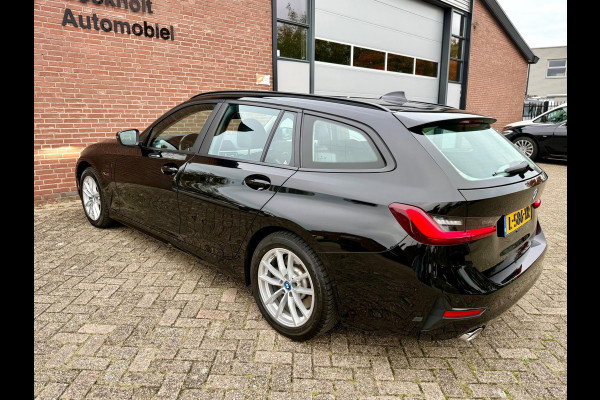 BMW 3 Serie Touring 320e Laser, Carplay, DAB, Sportstoel [BTW, NL, NAP, Dealer-onderhouden]