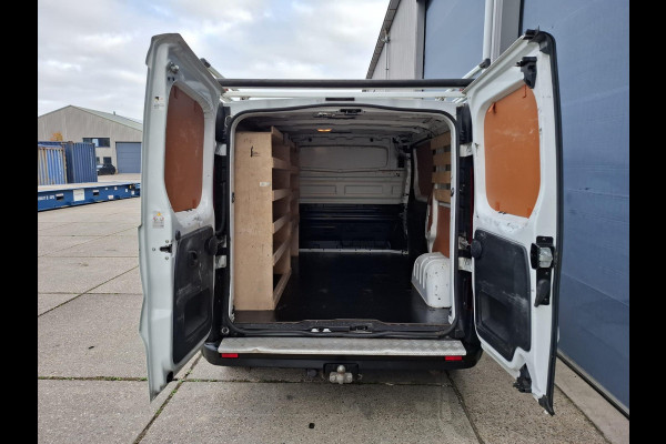 Renault Trafic 2.0 dCi 145 T27 L1H1 Comfort AUTOMAAT / CRUISE CONTROLE / NAVI / CAMERA / 3 ZITS / IMPERIAL