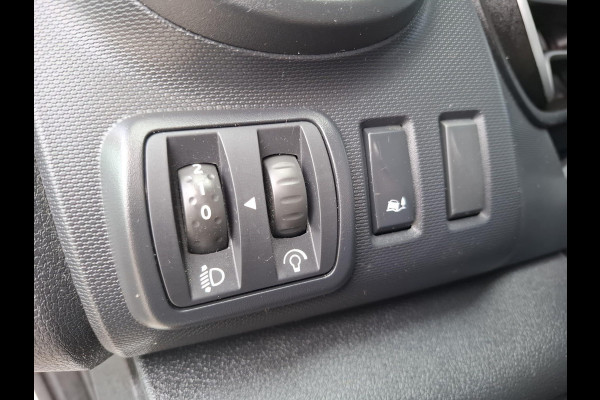 Renault Trafic 2.0 dCi 145 T27 L1H1 Comfort AUTOMAAT / CRUISE CONTROLE / NAVI / CAMERA / 3 ZITS / IMPERIAL