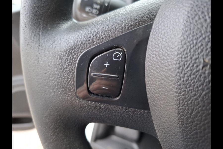 Renault Trafic 2.0 dCi 145 T27 L1H1 Comfort AUTOMAAT / CRUISE CONTROLE / NAVI / CAMERA / 3 ZITS / IMPERIAL