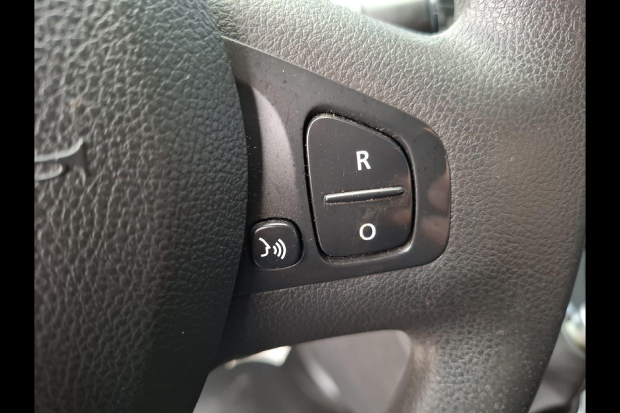 Renault Trafic 2.0 dCi 145 T27 L1H1 Comfort AUTOMAAT / CRUISE CONTROLE / NAVI / CAMERA / 3 ZITS / IMPERIAL