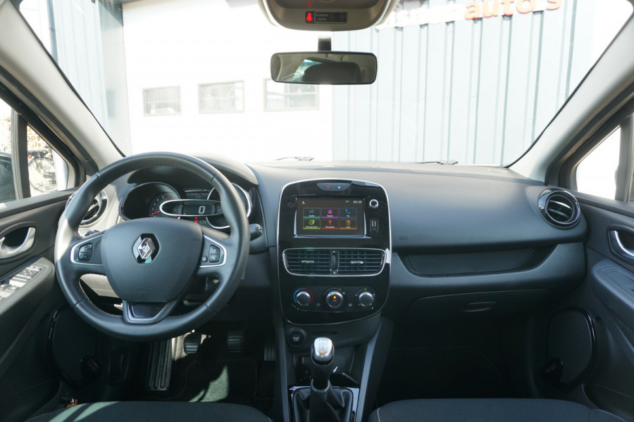 Renault Clio 0.9 TCe Limited | NAVI | AIRCO | TREKHAAK | CRUISE |