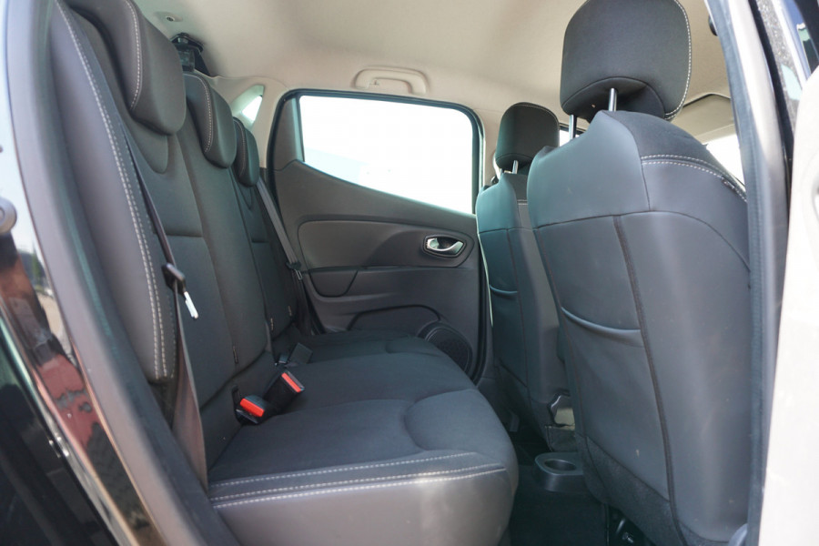 Renault Clio 0.9 TCe Limited | NAVI | AIRCO | TREKHAAK | CRUISE |