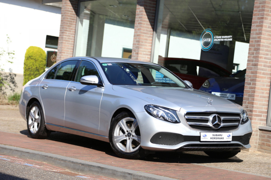 Mercedes-Benz E-Klasse 250 Ambition 9G Widescreen Navi Camera LED Ambiente